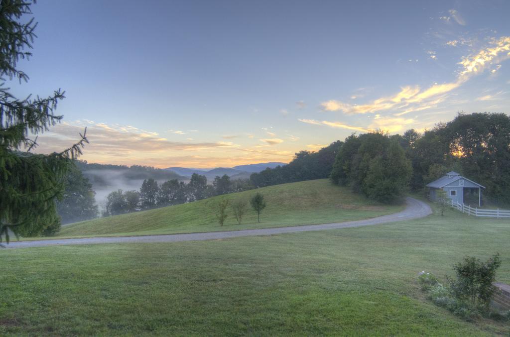 Blue Mountain Mist Country Inn Sevierville Εξωτερικό φωτογραφία